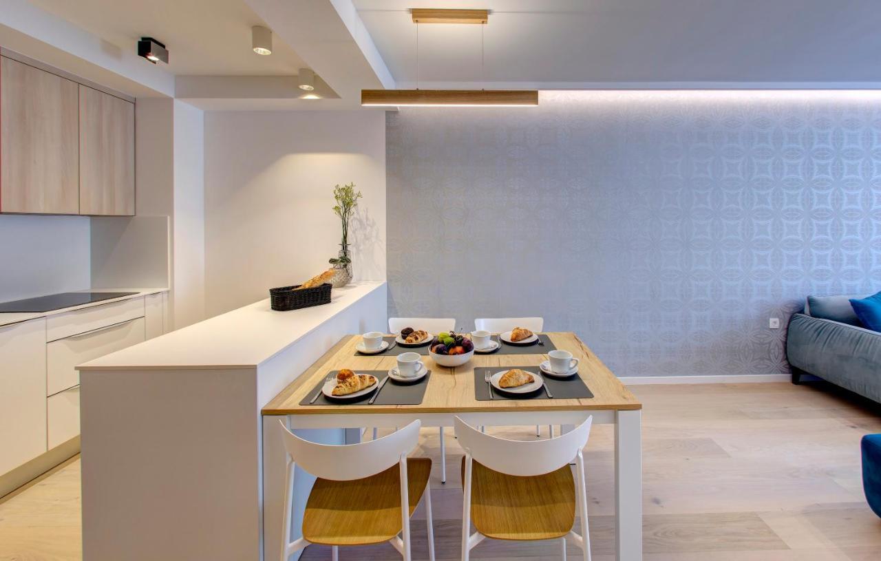 Four Blue Seasons - Luxury Apartamento
